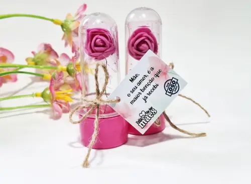 Mini Rosa no Tubete Lembrancinha Dia das Mães