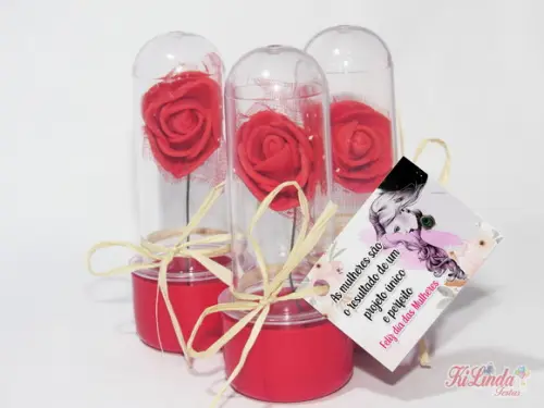 Mini Rosa no Tubete Lembrancinha dia das Mulheres