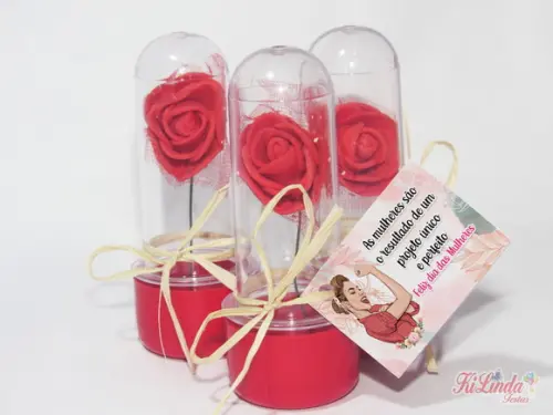 Mini Rosa no Tubete Lembrancinha dia das Mulheres