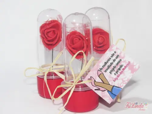 Mini Rosa no Tubete Lembrancinha dia das Mulheres