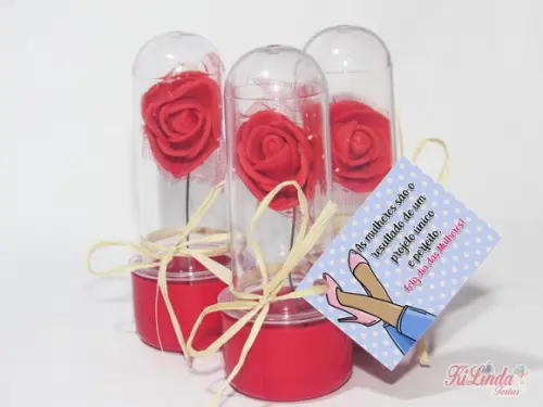 Mini Rosa no Tubete Lembrancinha dia das Mulheres