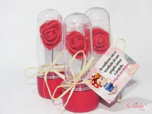 Mini Rosa no Tubete Lembrancinha dia das Mulheres