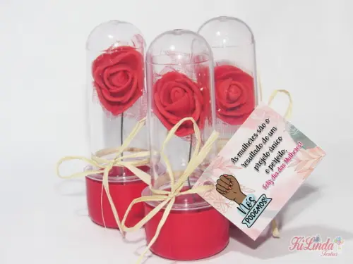 Mini Rosa no Tubete Lembrancinha dia das Mulheres
