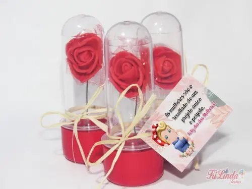 Mini Rosa no Tubete Lembrancinha dia das Mulheres