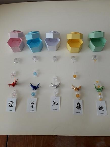 Enfeites de Tsuru com Ventosa - 10 Un.
