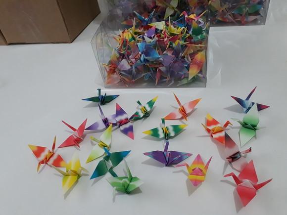 Kit 1000 Tsurus Coloridos - 20 Estampas - Origami