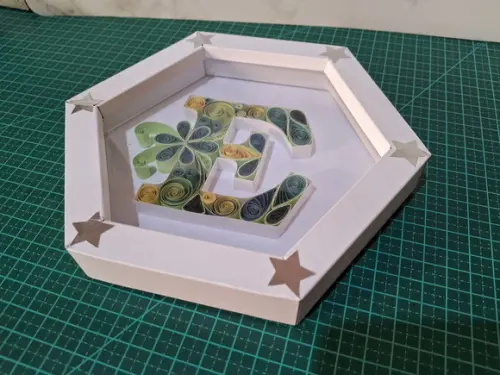 Monograma Letra E - Quilling