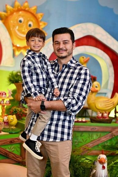 Camisa Tal Pai Tal Filho Xadrez