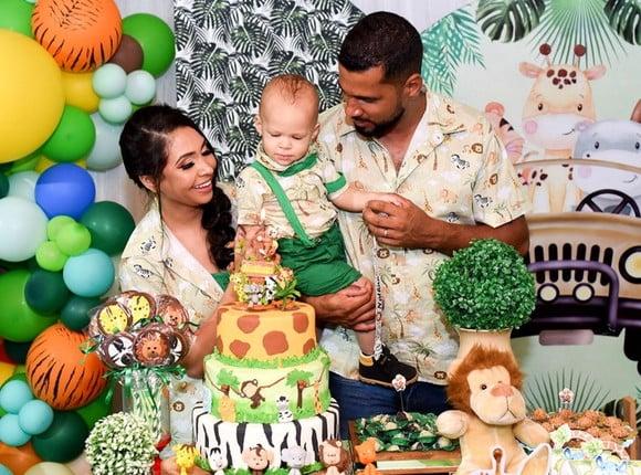 Roupa Safari Tal Pai Tal Filho e Mãe