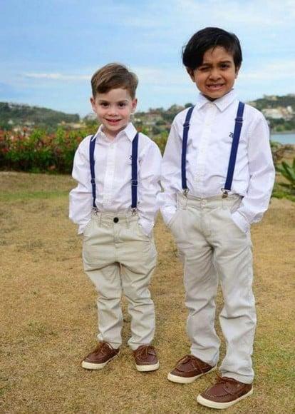 Roupa Pajem cinza