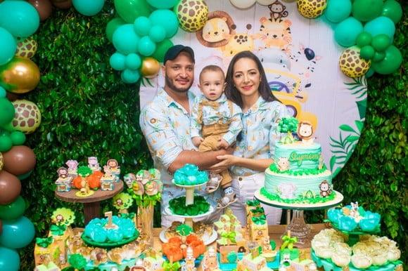 Roupa Safari Tal Pai Tal Filho e Mãe