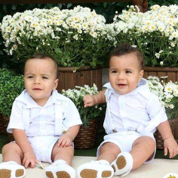 Roupa Batizado para Gêmeos