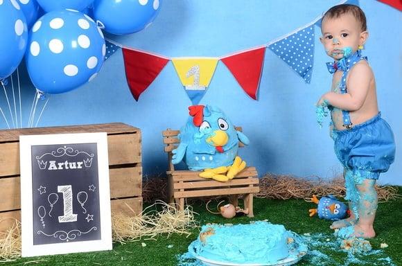 Smash The Cake Galinha Pintadinha