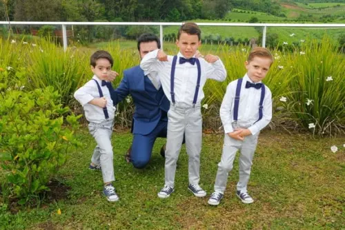 Roupa Pajem Cinza