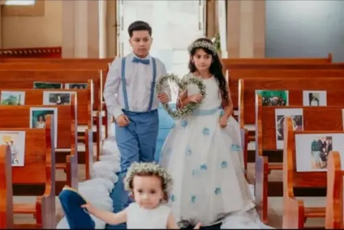Roupa Pajem com Colete azul celeste