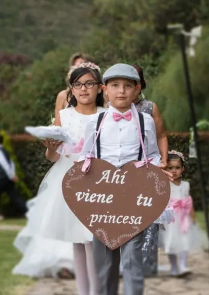 Roupa Pajem cinza Chumbo