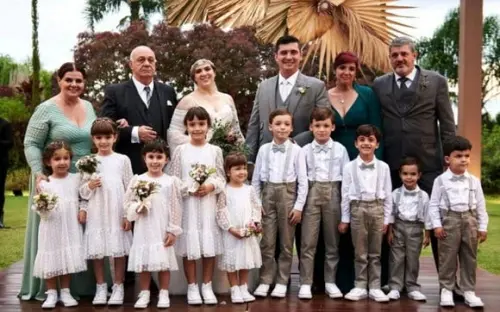 Roupa Pajem cinza