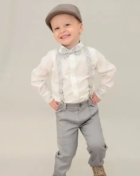 Roupa Pajem Calça Cinza e Camisa Branca