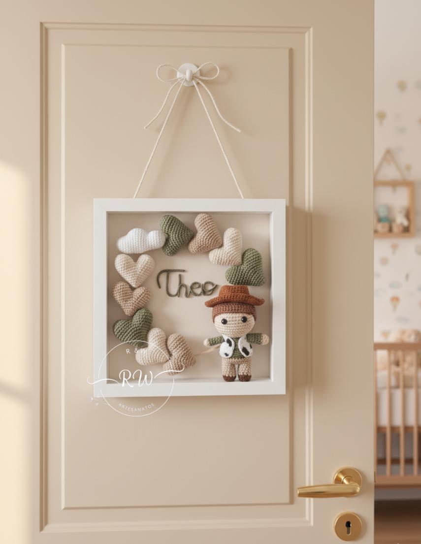 Quadro Porta Maternidade Woody - Amigurumi e Madeira