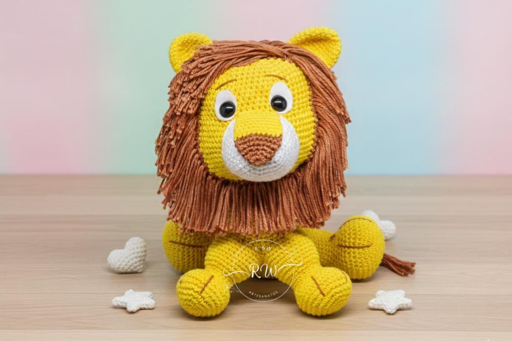 Leão de Crochê Amigurumi - Decoração Safári Feito à Mão - 