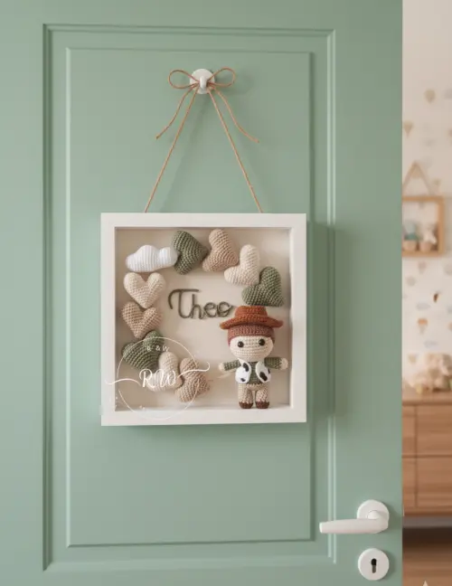 Quadro Porta Maternidade Woody - Amigurumi e Madeira