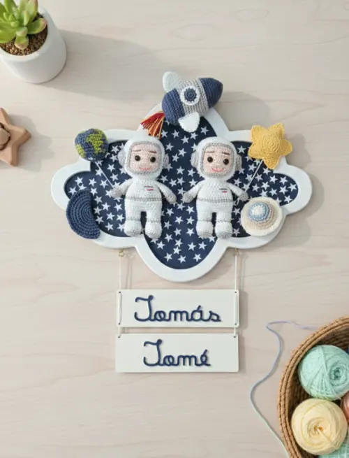 Porta Maternidade Astronauta no Espaço | Decoração Quarto Bebê
