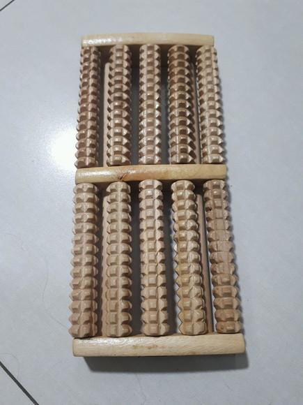 Massageador de Pés Madeira