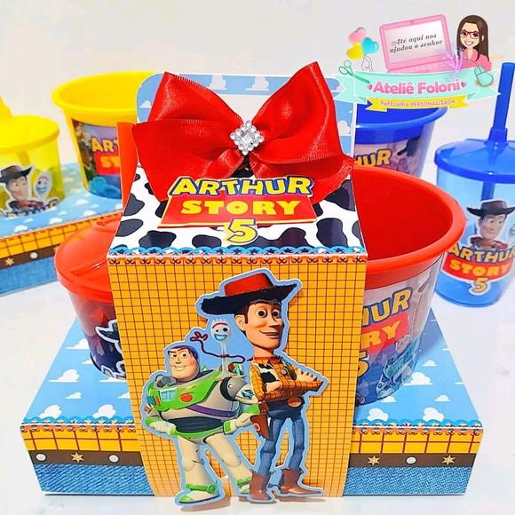 Kit Cineminha na Caixa Toy Story