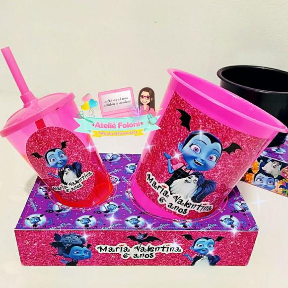 Kit Cineminha na caixa Vampirina