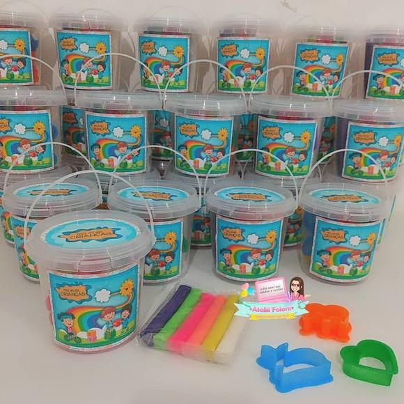 Kit Massinha no Potinho + Cortadores Dia das Crianças