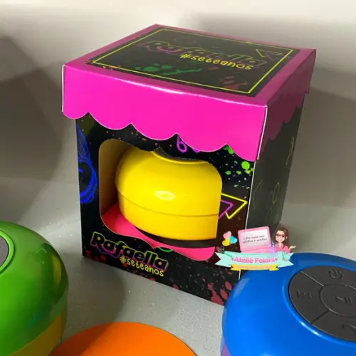 Caixinha de Som a Prova de Água com Caixa Personalizada