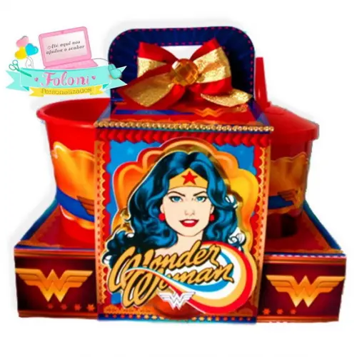 Kit Cineminha Mulher Maravilha
