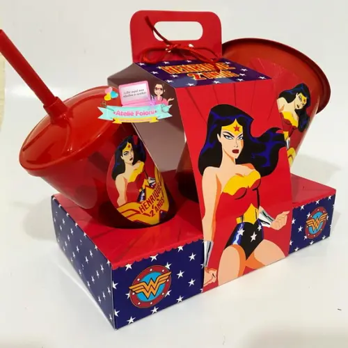 Kit Cineminha na Caixa com Alça Mulher Maravilha