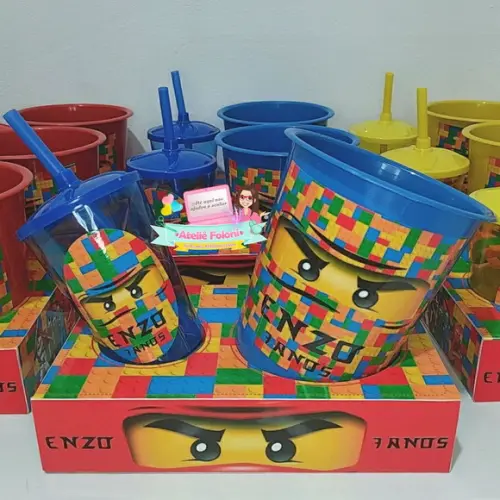 Kit Cineminha na caixa Lego