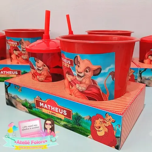 Kit Cineminha na caixa Rei Leão