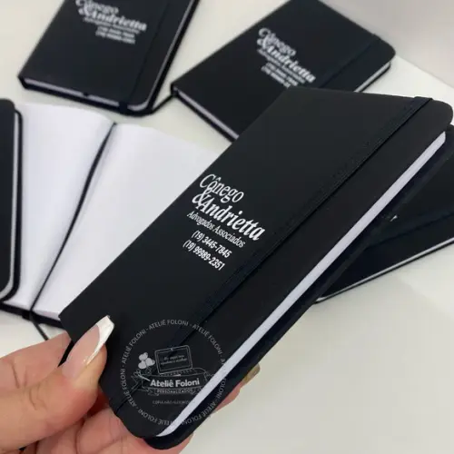 Mini Caderneta Personalizada em Couro