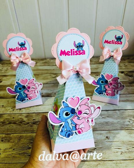 Caixinha Pirâmide Stitch e Angel
