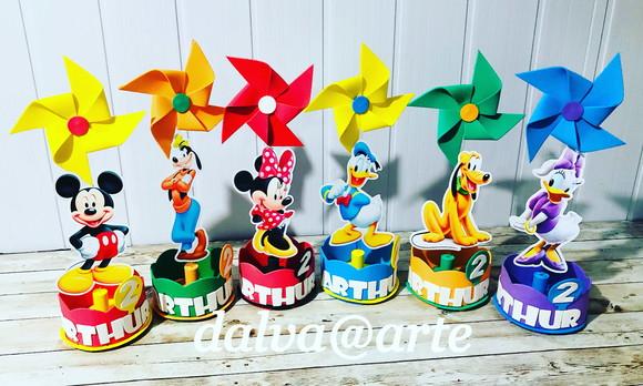 Centro de Mesa Mickey e Sua Turma