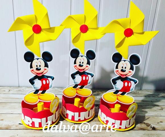 Centro de Mesa Mickey e Sua Turma