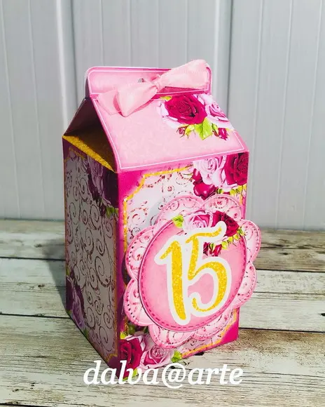 Caixinha Milk 15 Anos