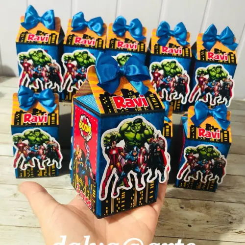 Caixinha Milk Heróis
