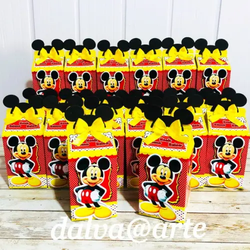 Caixinha Milk Mickey