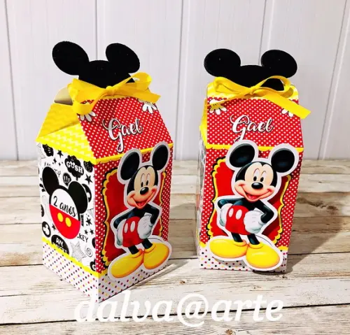 Caixinha Milk Mickey e Minnie