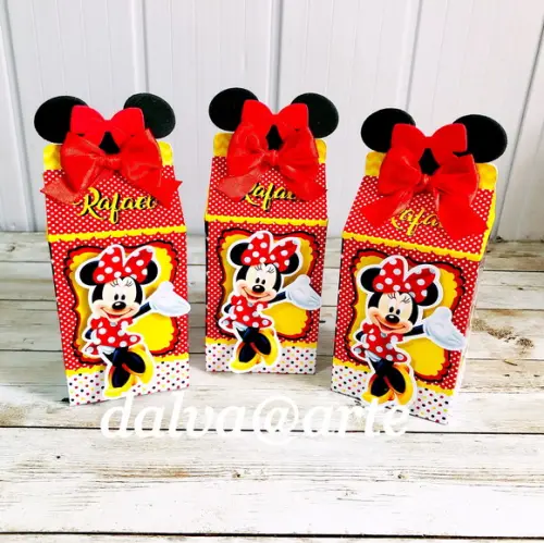 Caixinha Milk Mickey e Minnie