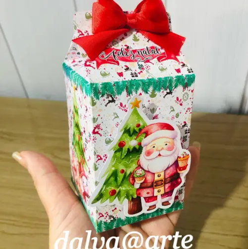 Caixinha Milk Natalina