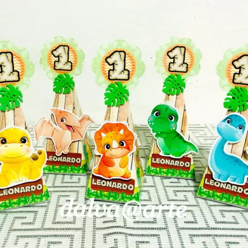 Caixinha Pirâmide Dinossauros