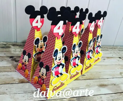 Caixinha Pirâmide Mickey