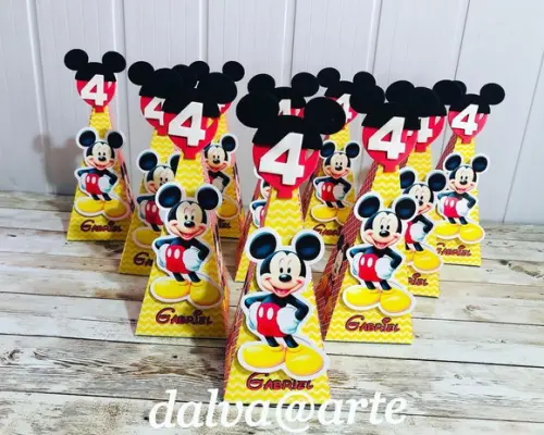 Caixinha Pirâmide Mickey