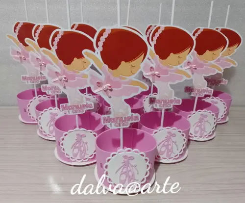 Centro de Mesa Bailarina
