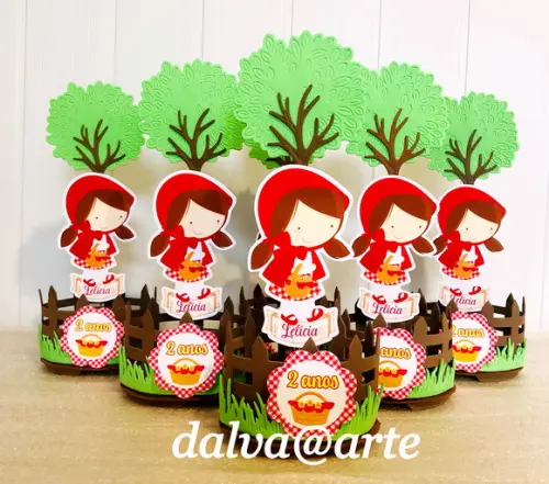 Centro de Mesa Chapeuzinho Vermelho